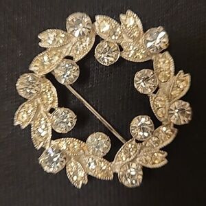 Elegant Silver Leaf Eisenberg Brooch